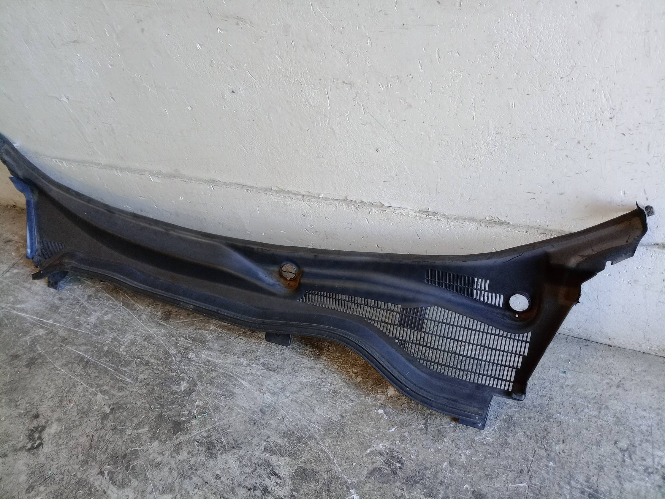 Griglia centr. sottoparabrezza