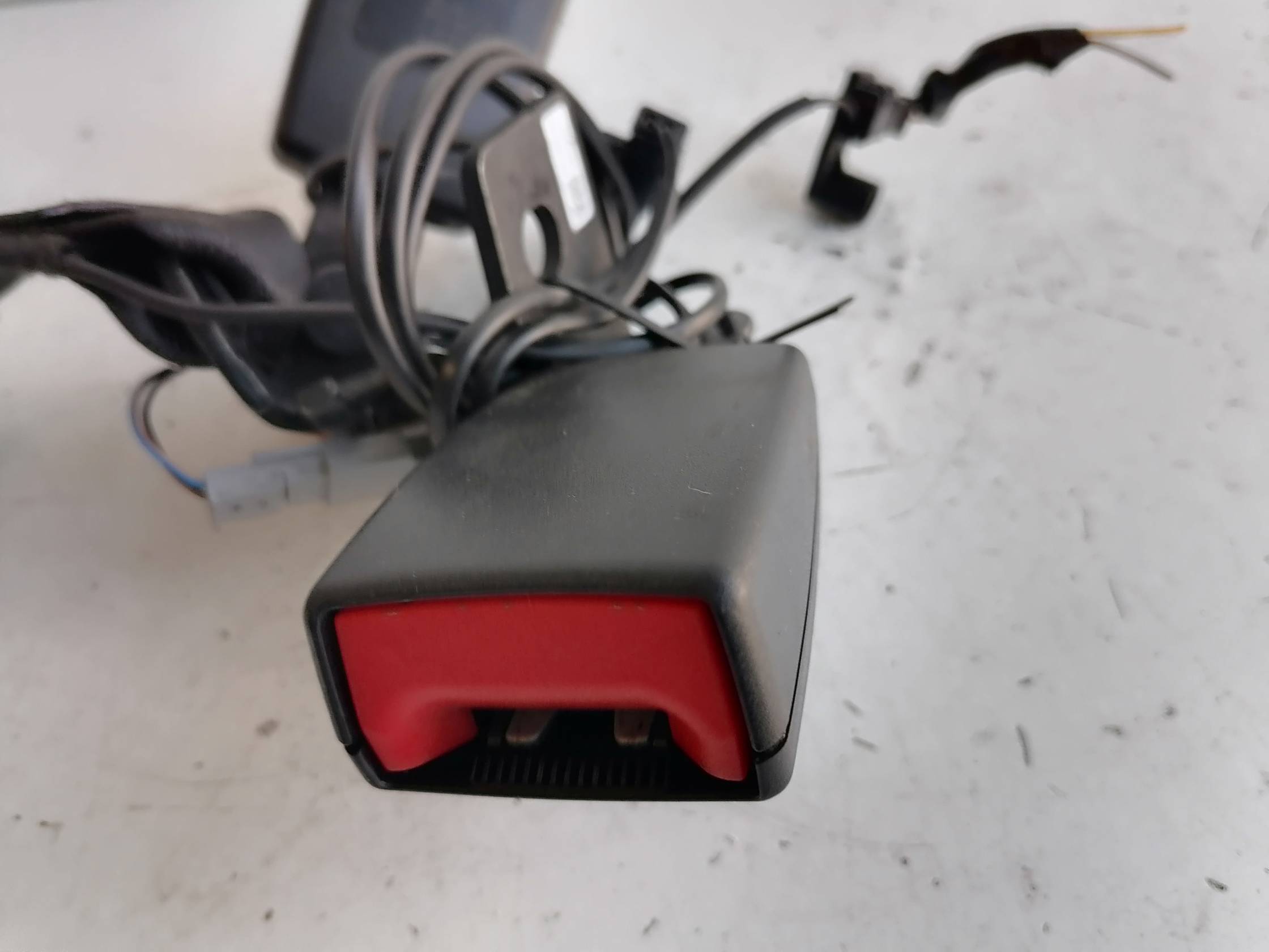 Aggancio cintura di sicurezza post. sx.