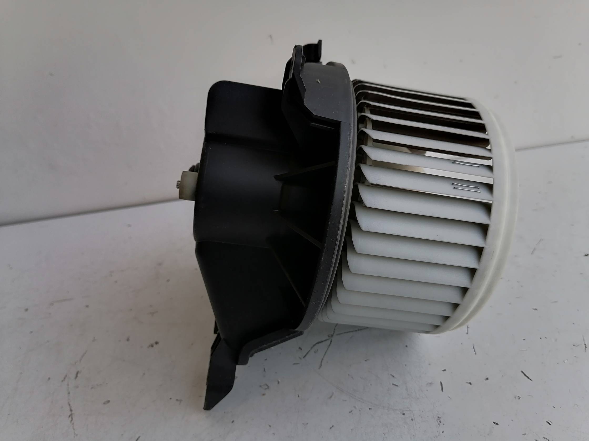 Motorino ventilazione abitacolo