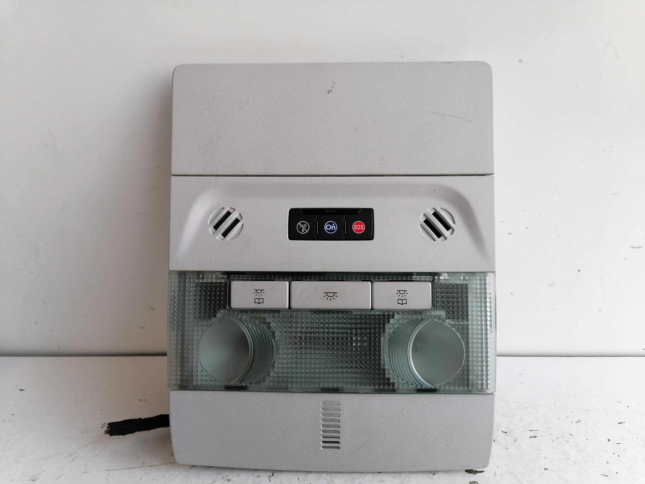 Luce cortesia ant. tetto