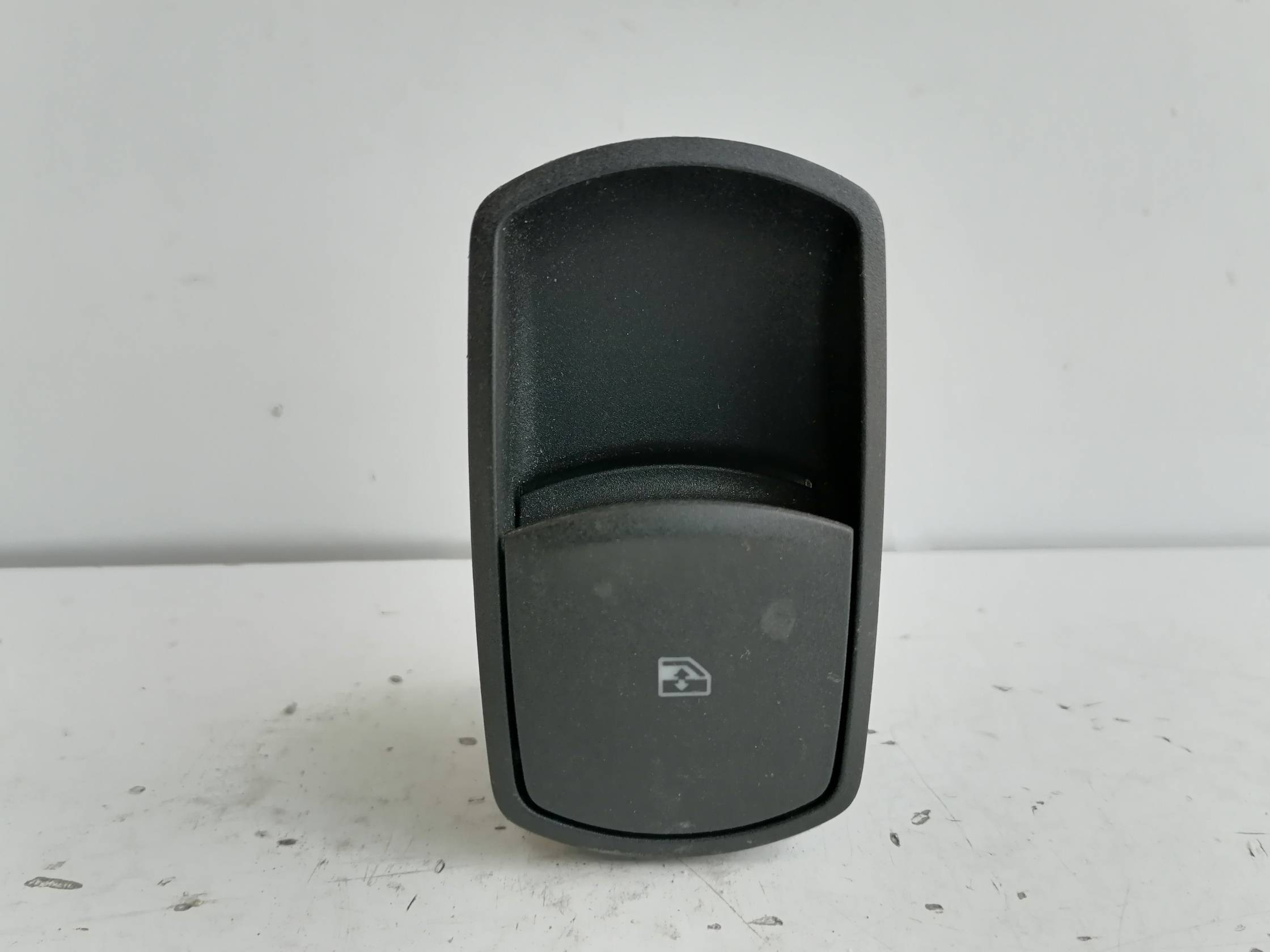 Blocco comandi alzacristalli e retrovisori est.