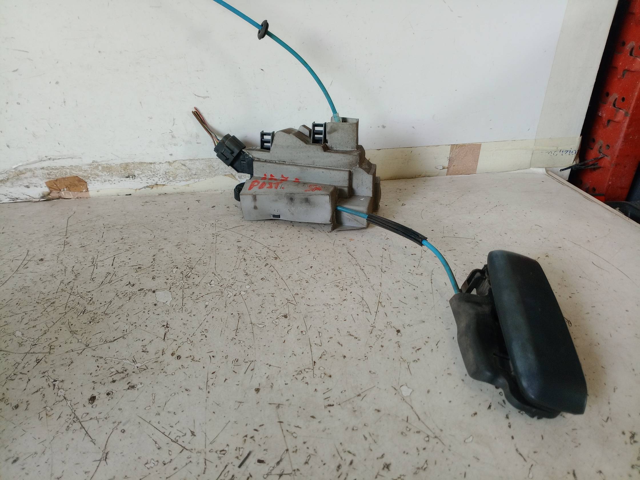 Serratura chiusura c.zta porta post. sx.