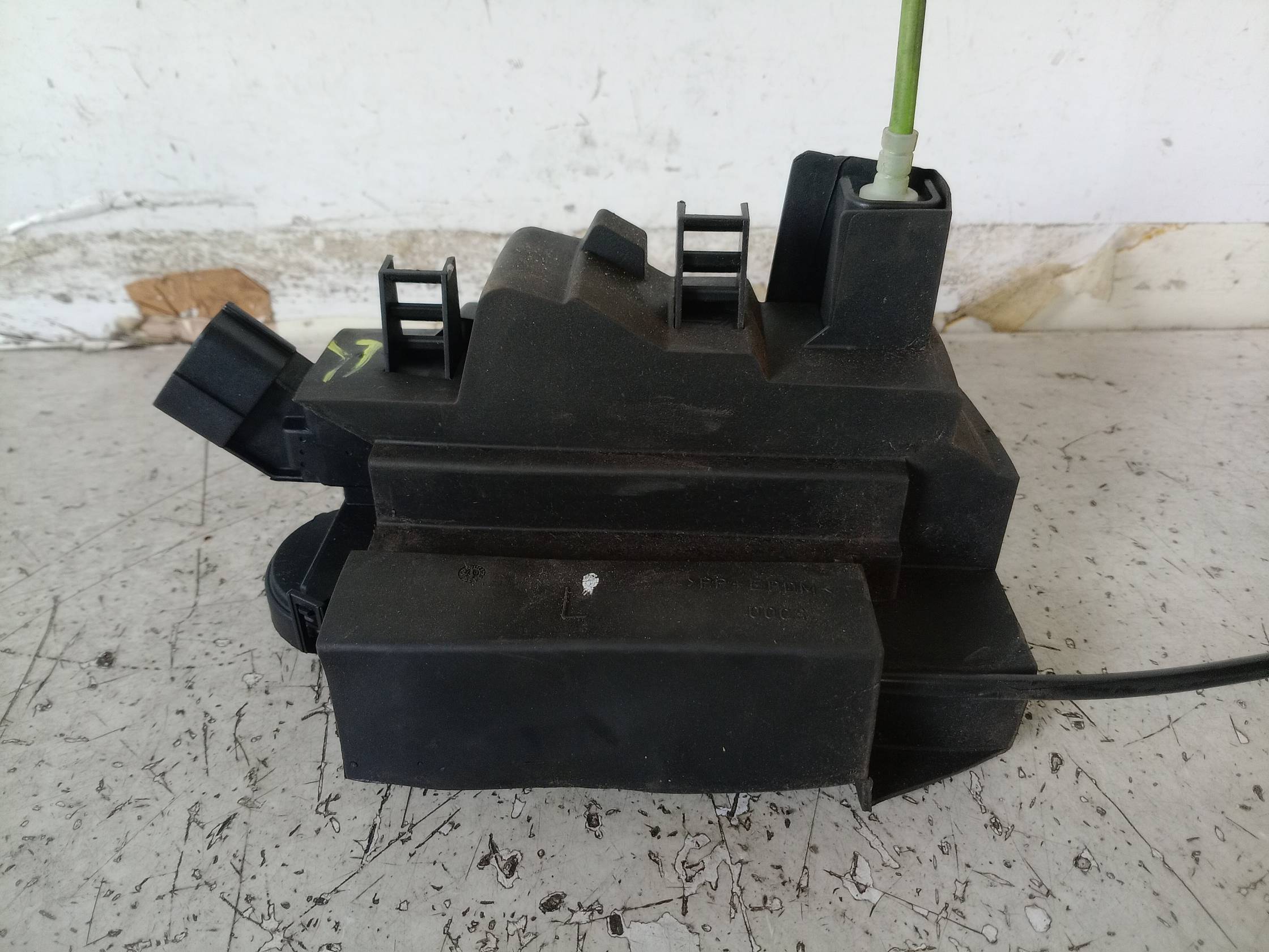 Serratura chiusura c.zta porta ant. sx.