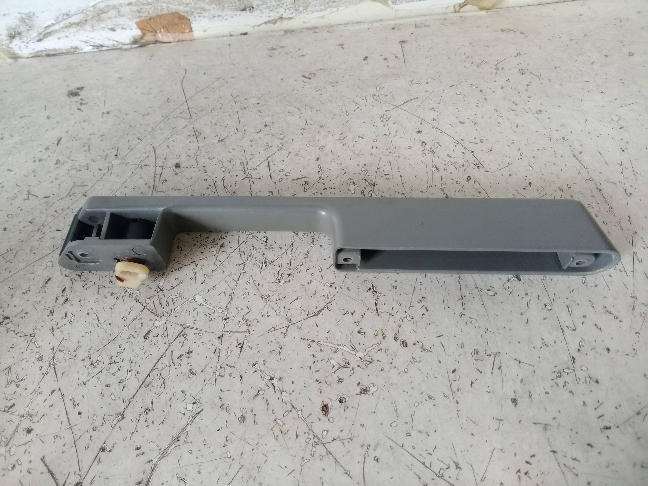 Maniglia int. apertura  porta ant. dx.