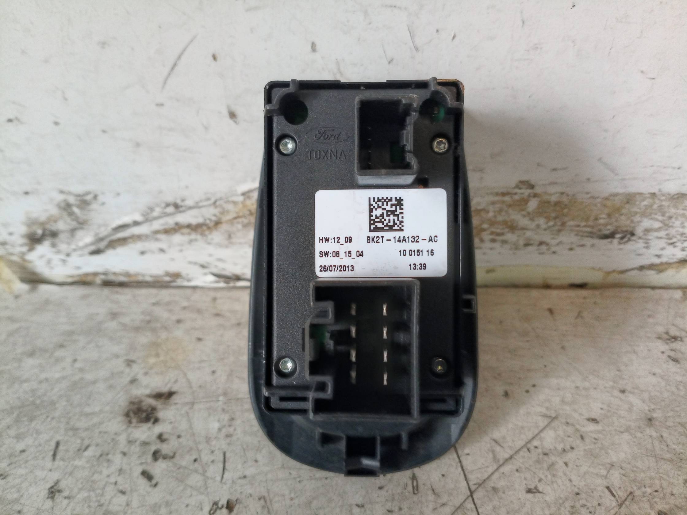 Blocco comandi alzacristalli sx.