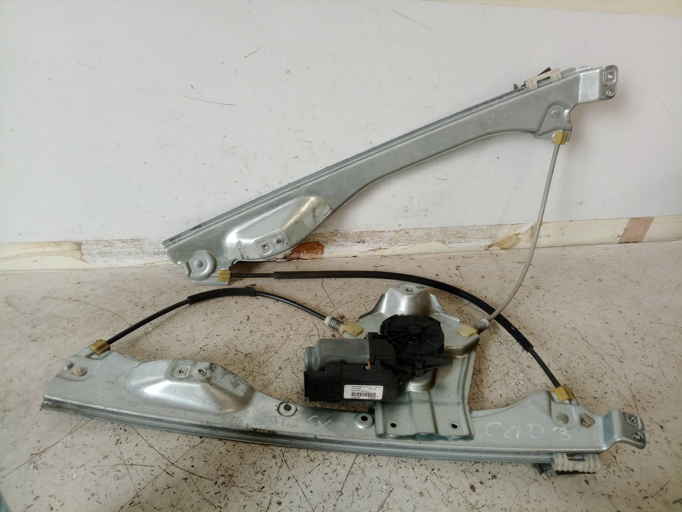 Alzacristallo elettr. porta ant. sx.