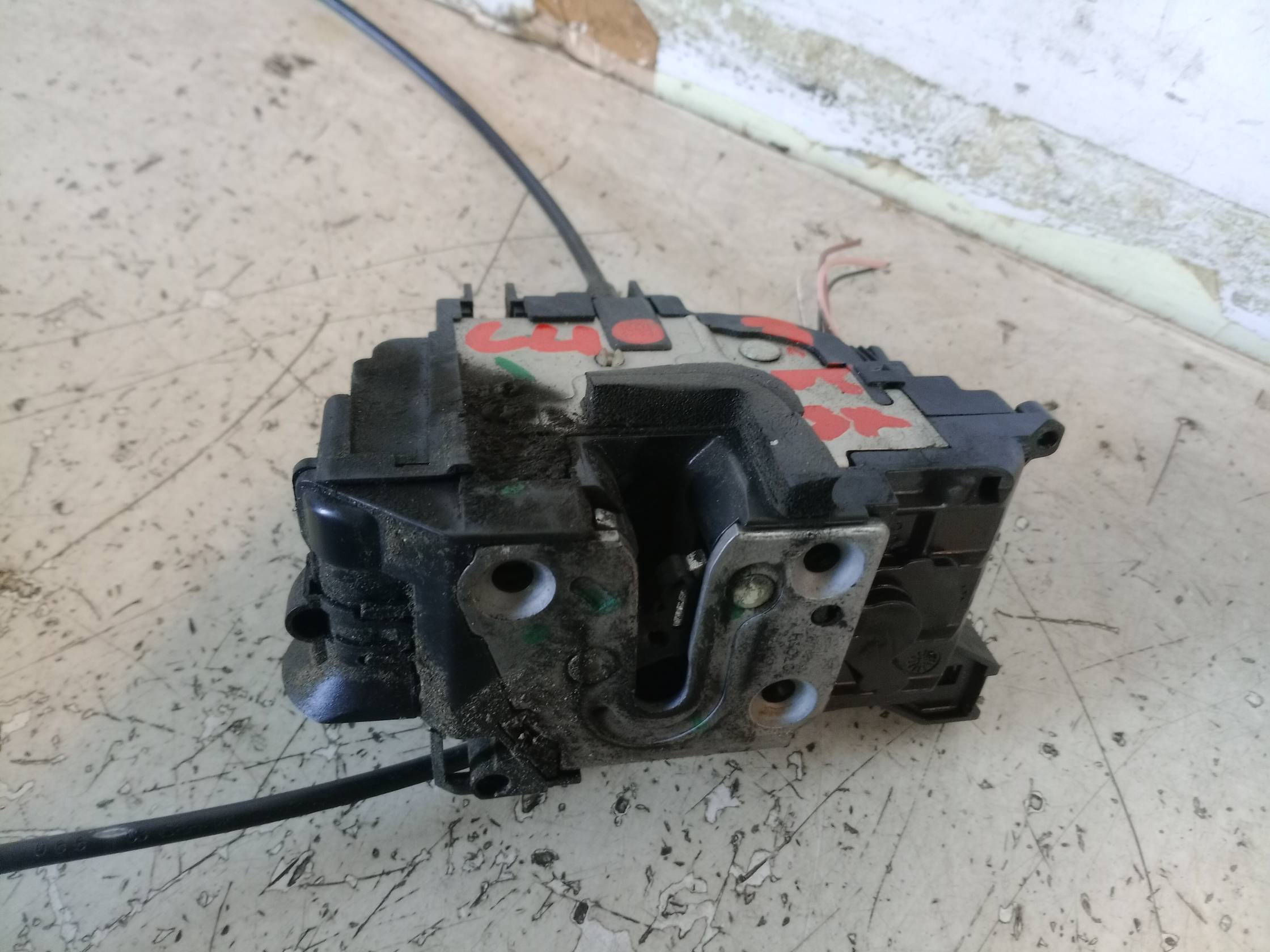 Serratura chiusura c.zta porta ant. sx.