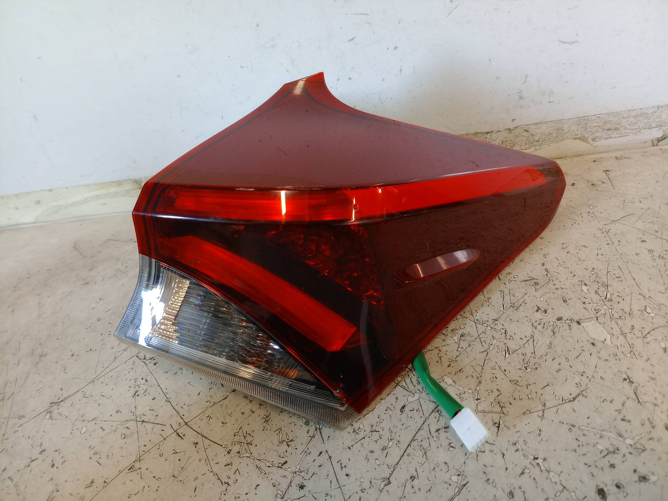 Fanale post. parte est. dx.