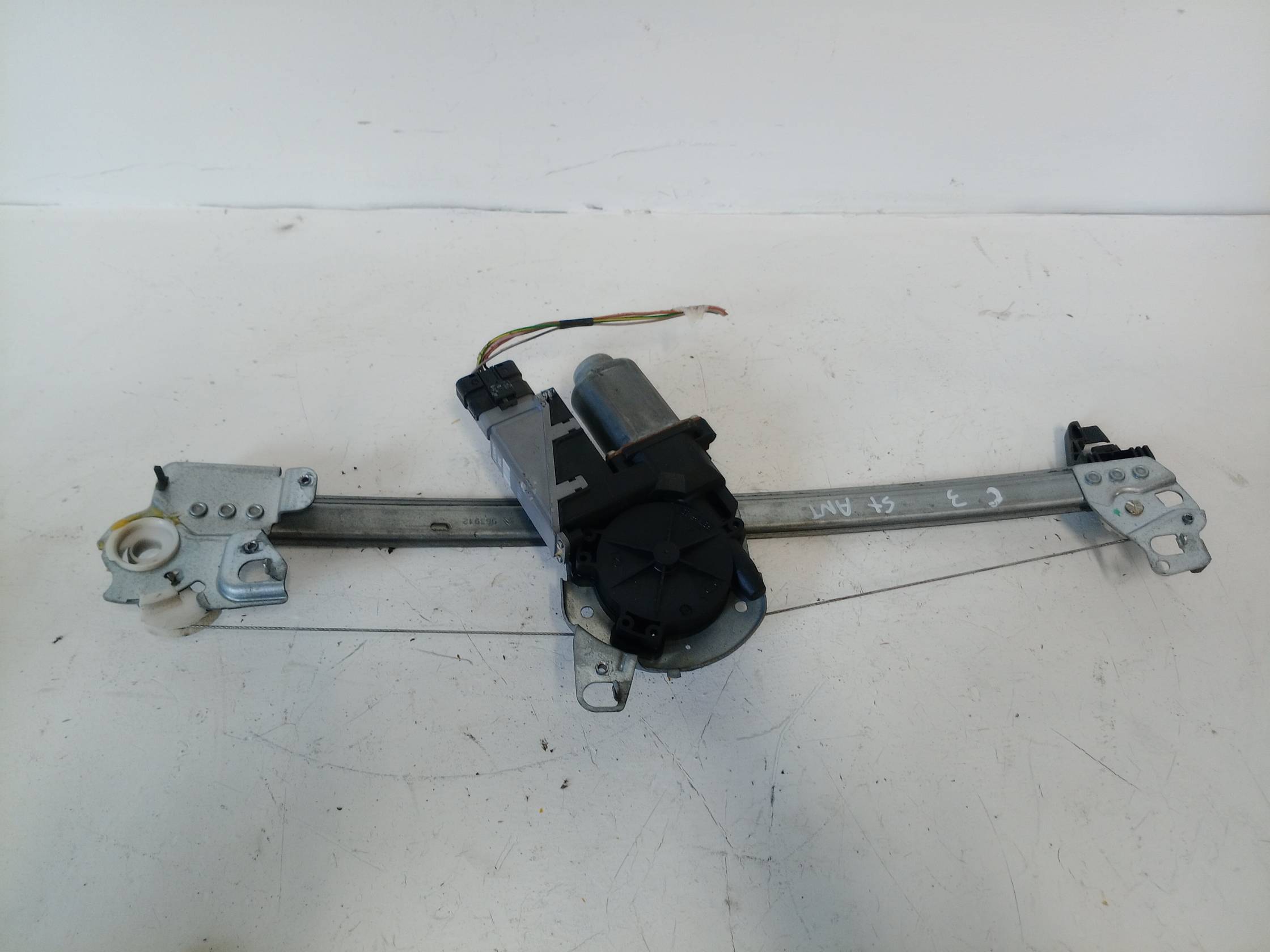 Alzacristallo elettr. porta ant. sx.