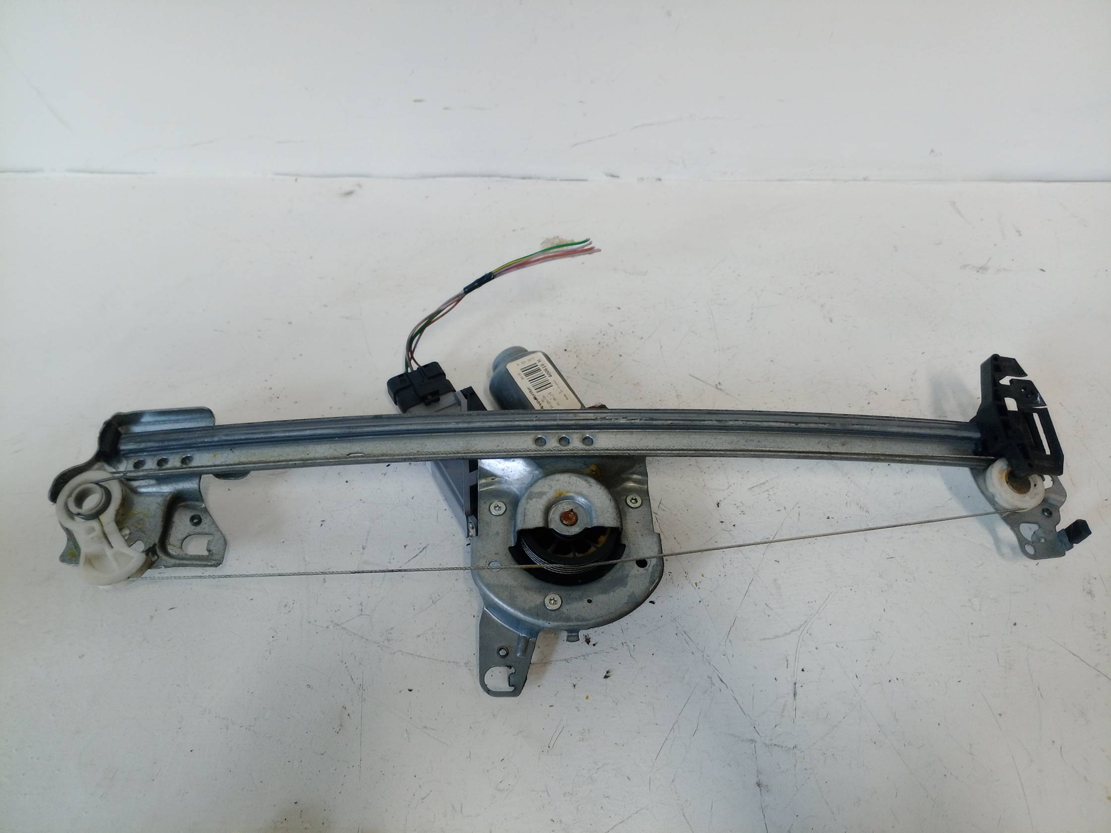 Alzacristallo elettr. porta ant. dx.