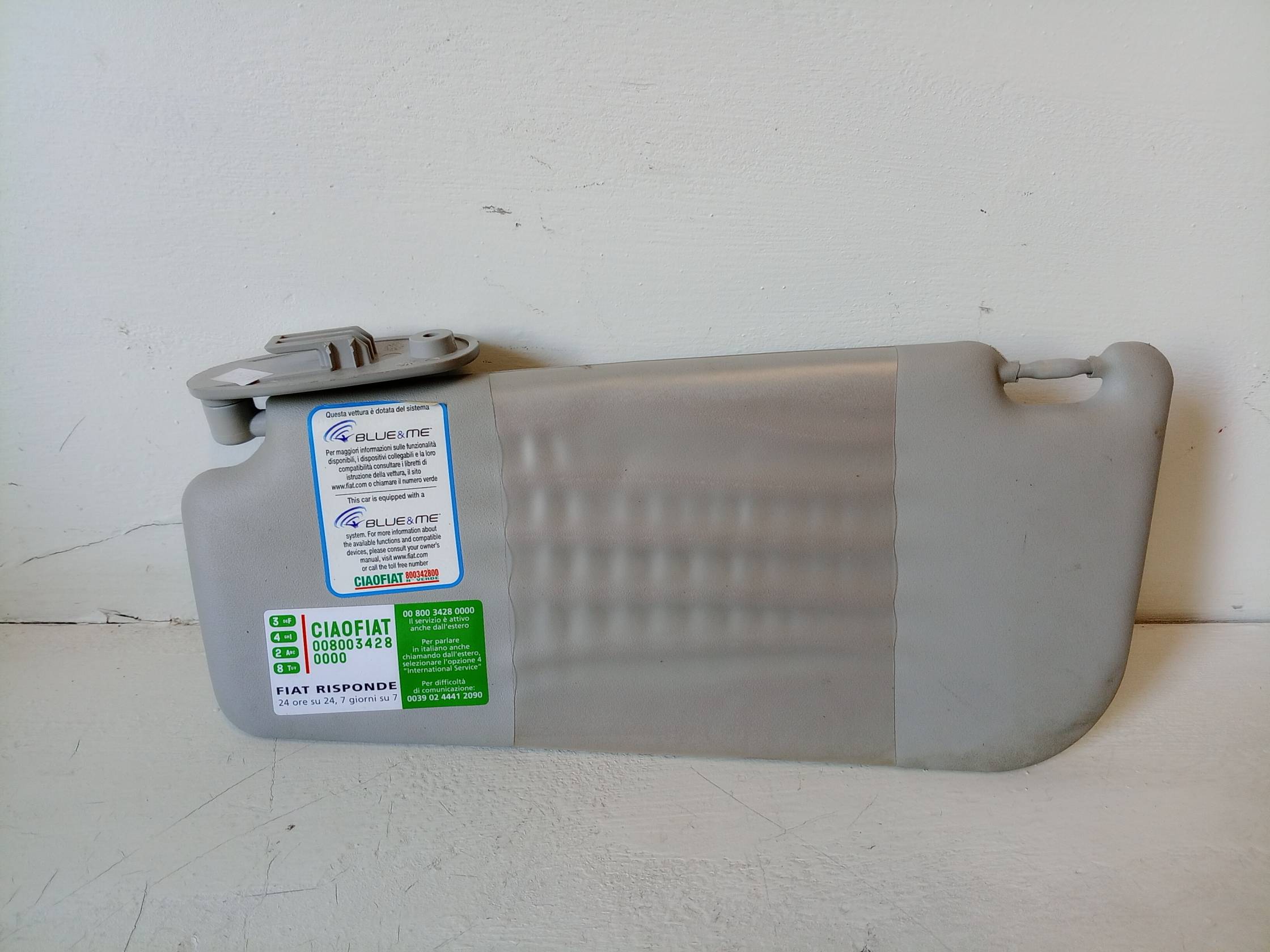 Aletta parasole parabrezza sx.