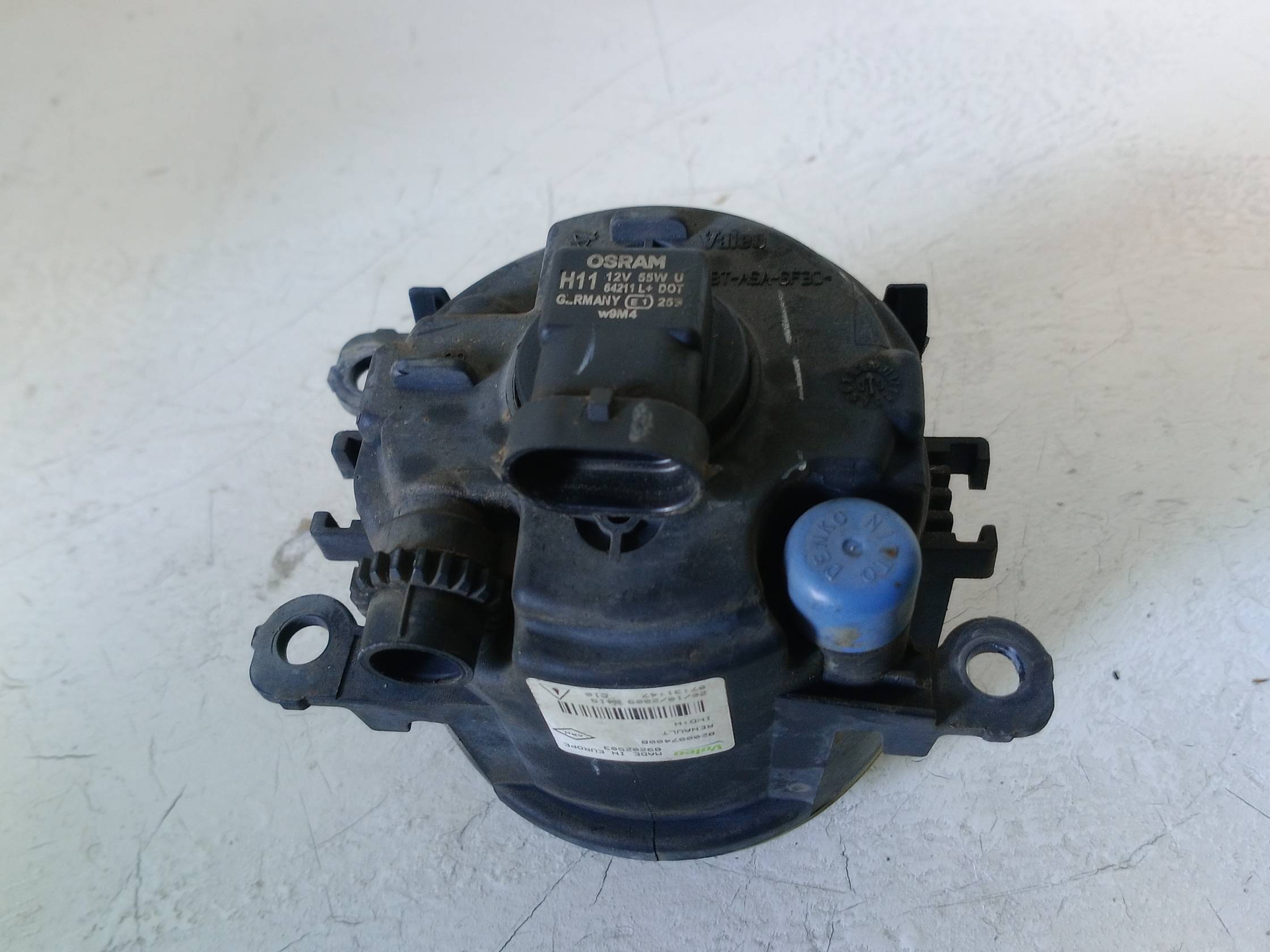 Proiettore fendinebbia dx.