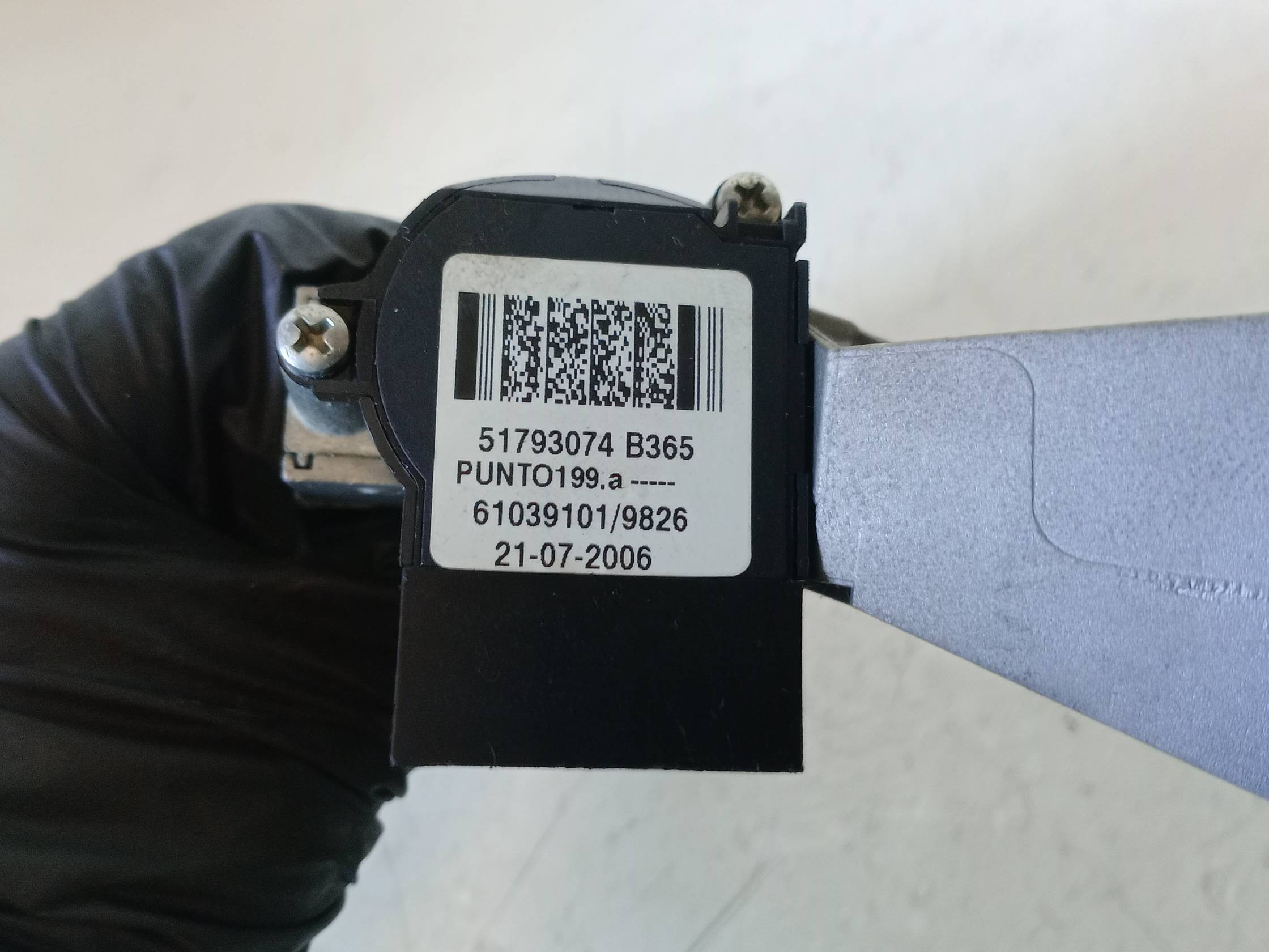 Commutatore avviamento Commutatore avviamento