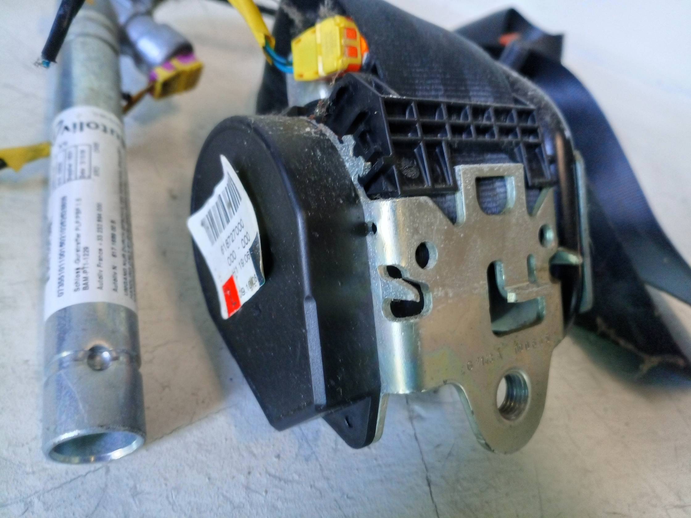 Cintura di sicurezza ant. sx.