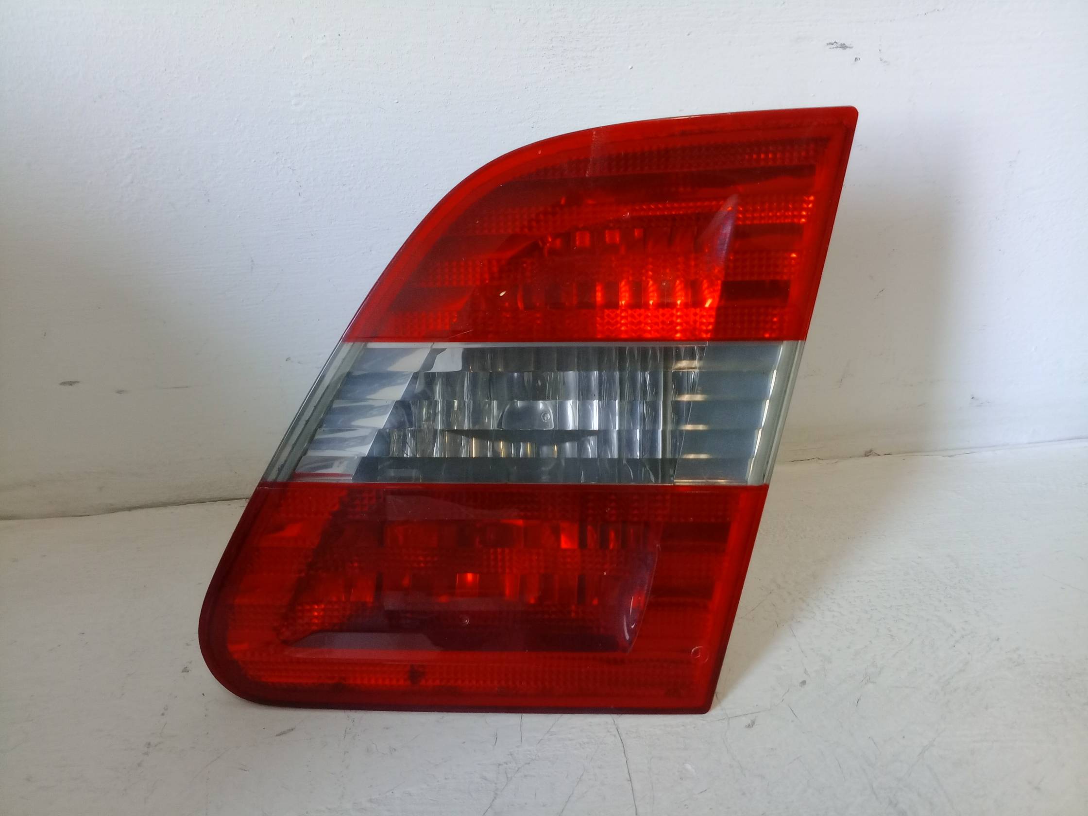 Fanale post. parte int. dx.