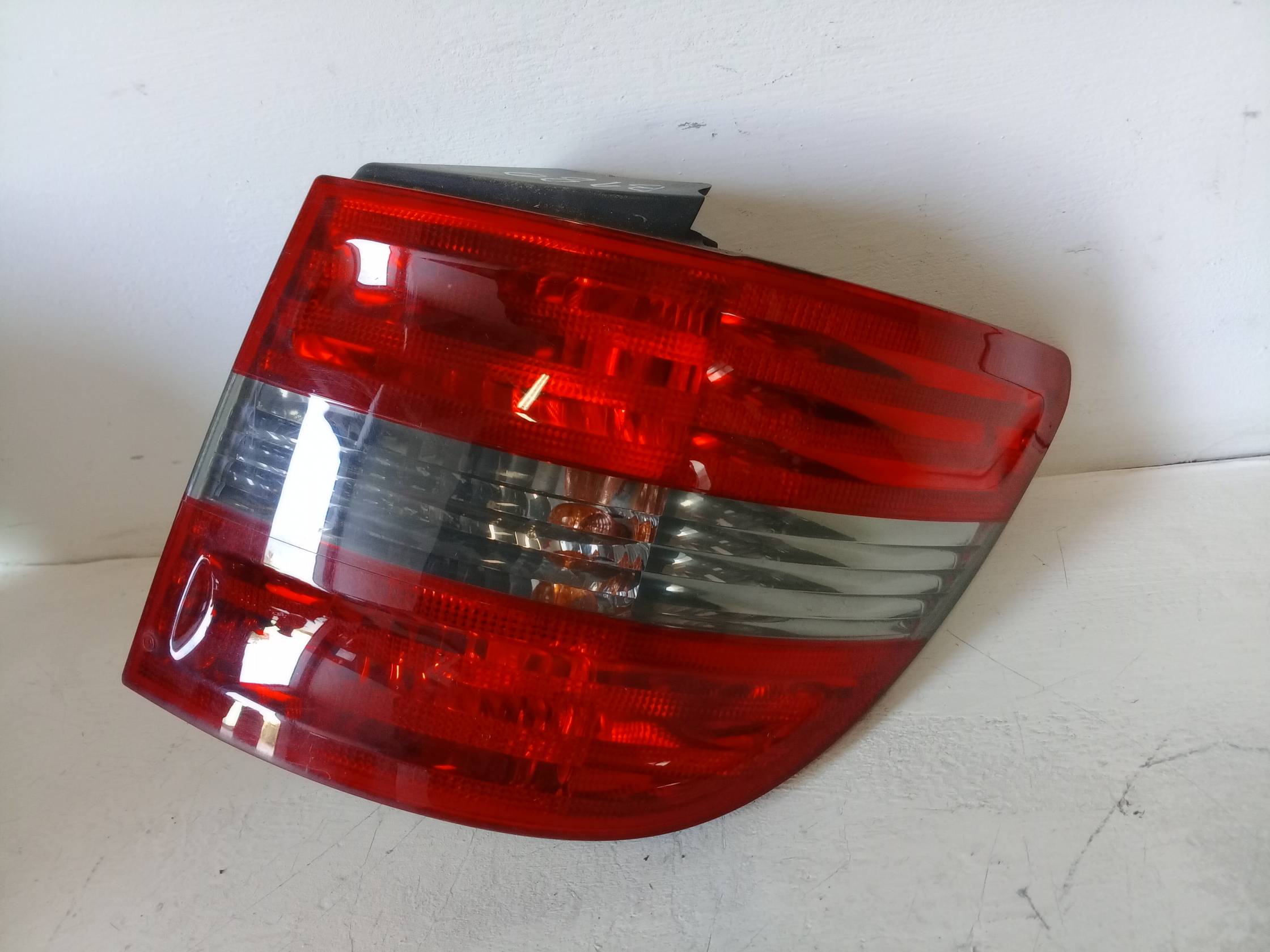 Fanale post. parte est. dx.