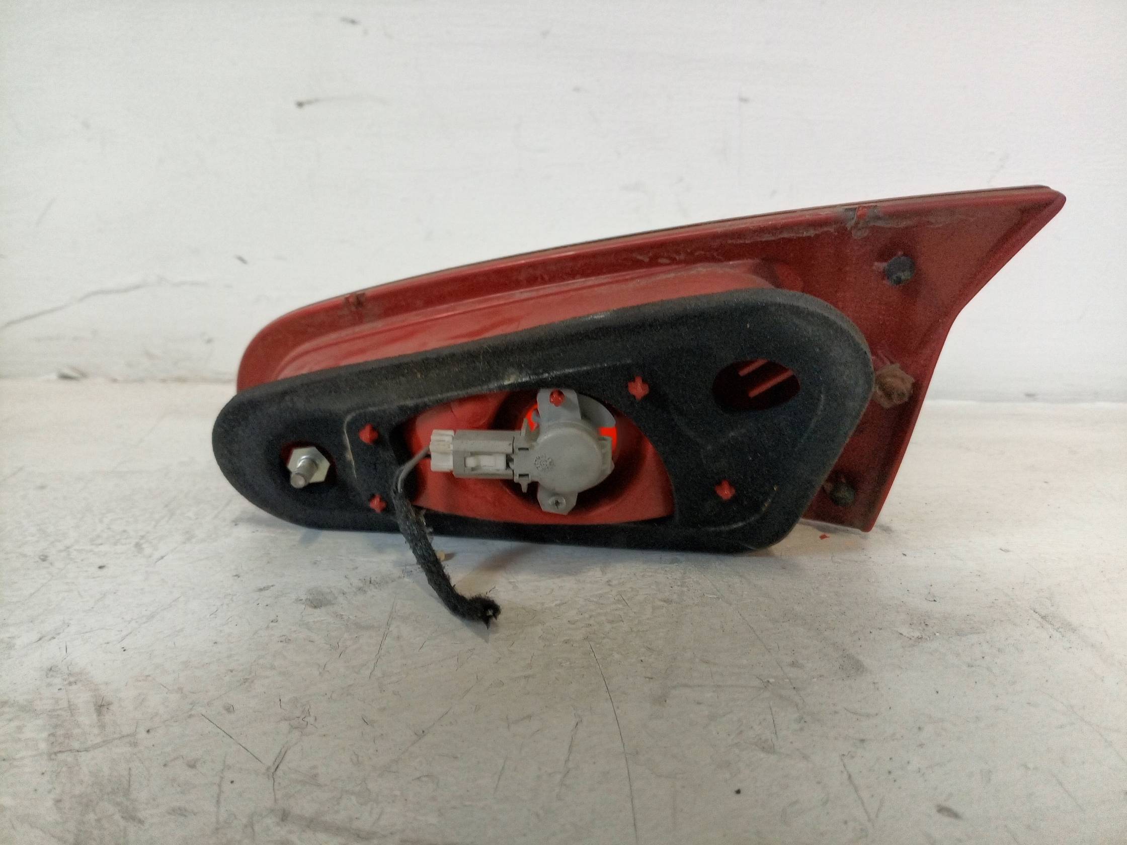 Fanale post. parte int. sx.