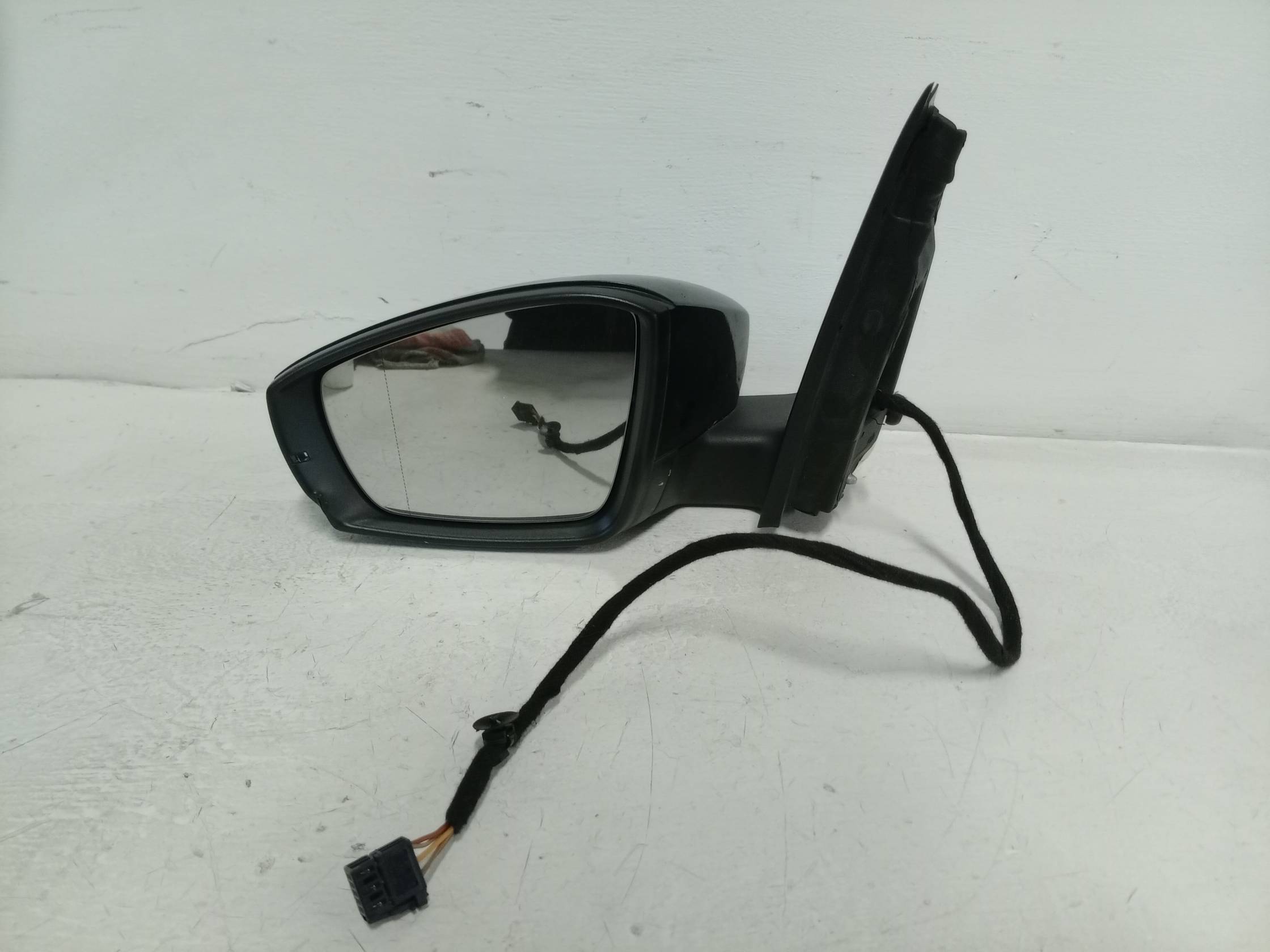 Retrovisore est. regolaz. elettr. sx.