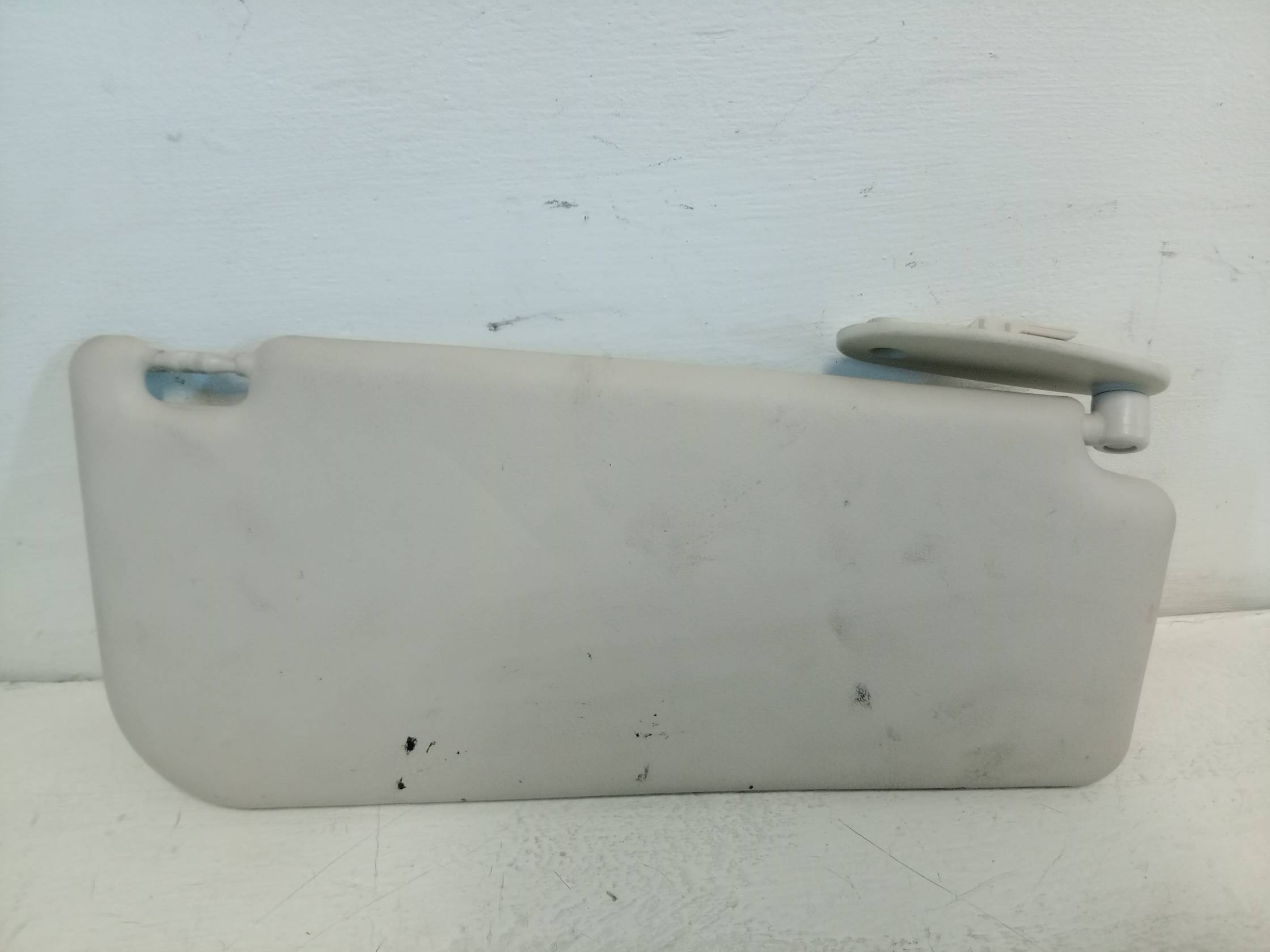 Aletta parasole parabrezza sx.