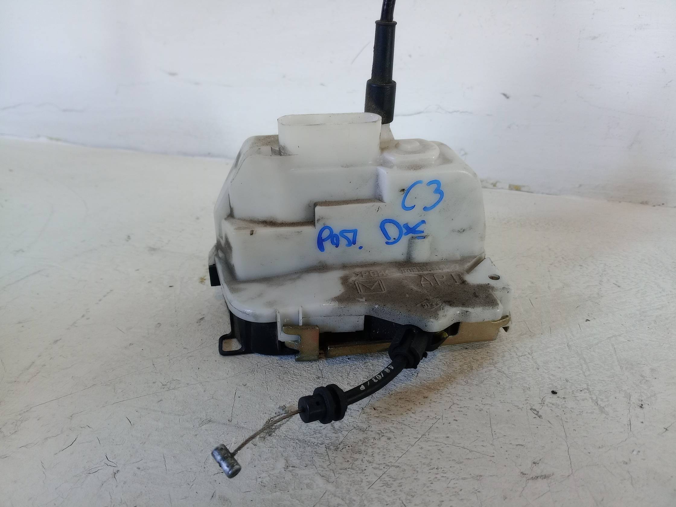 Serratura porta post. dx.