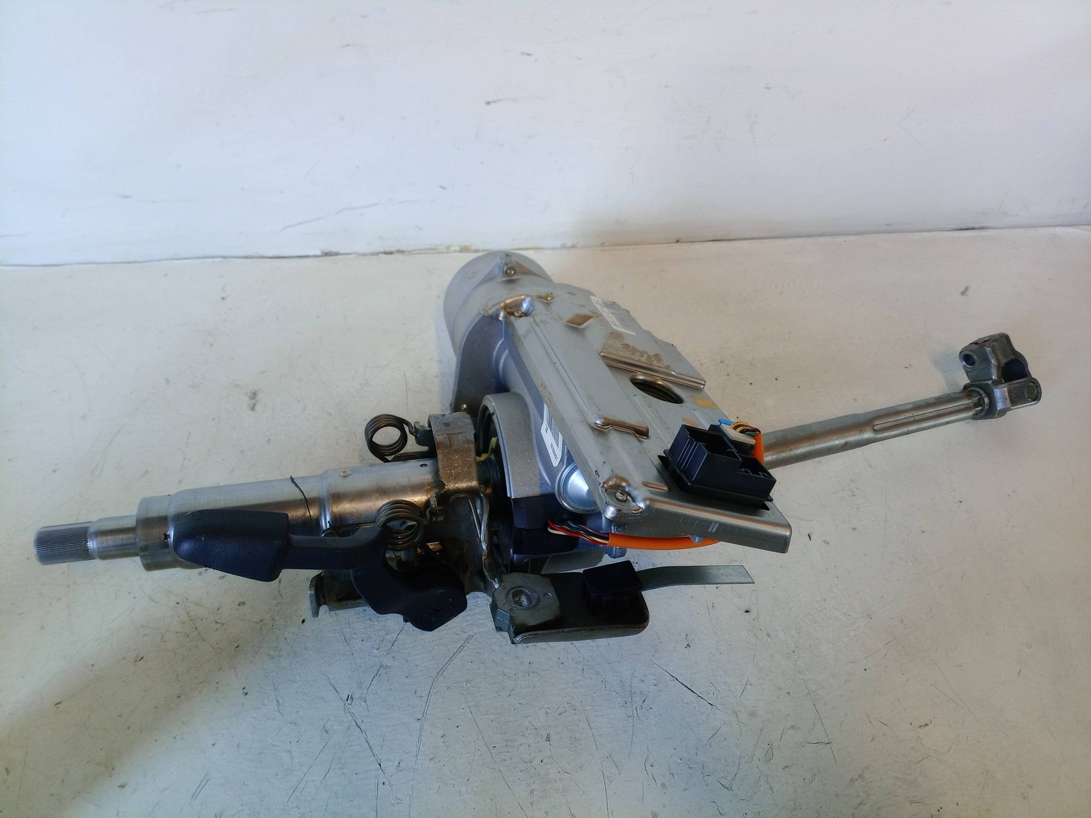 Servosterzo elettronico