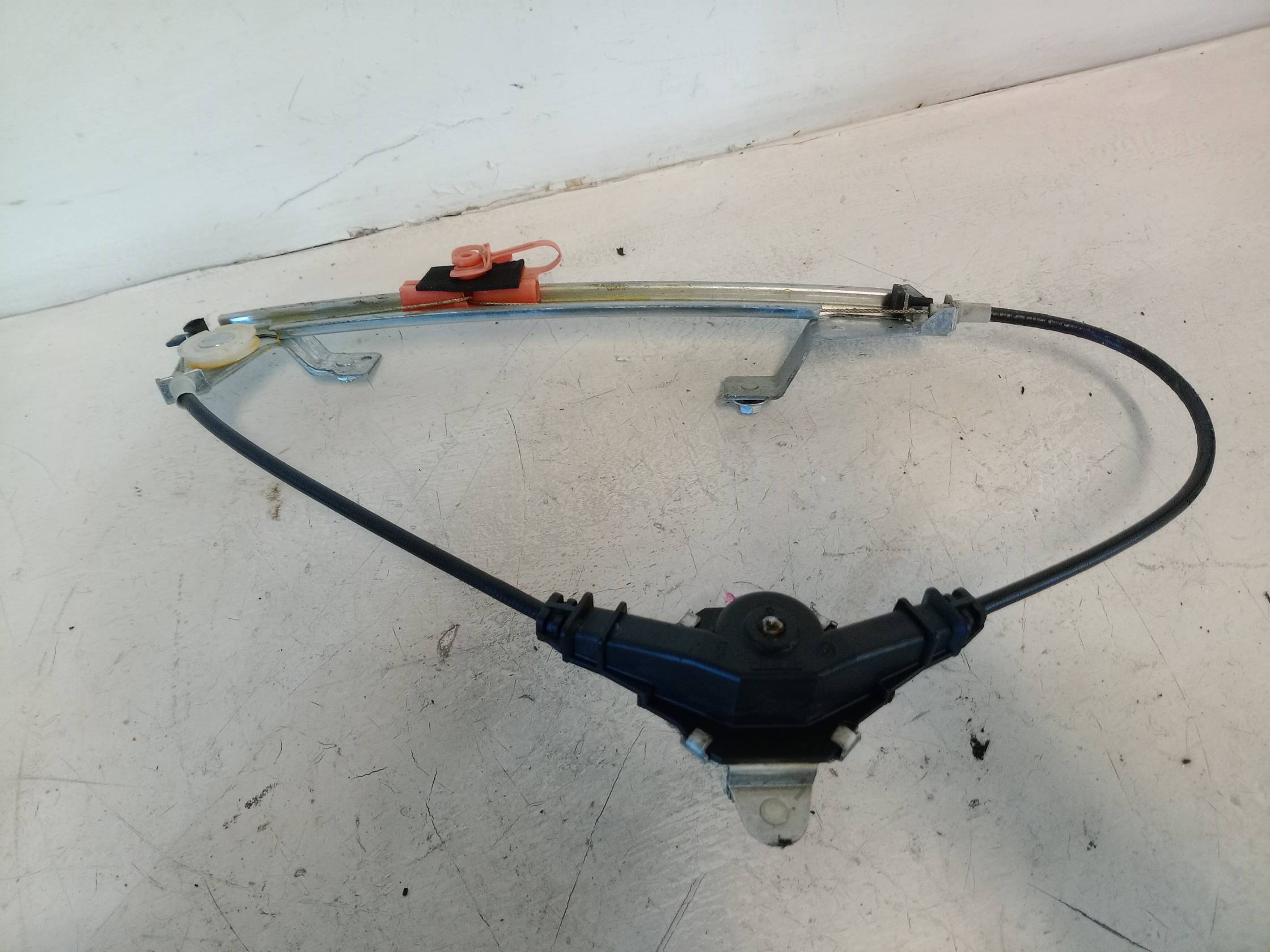 Alzacristallo porta post. sx.