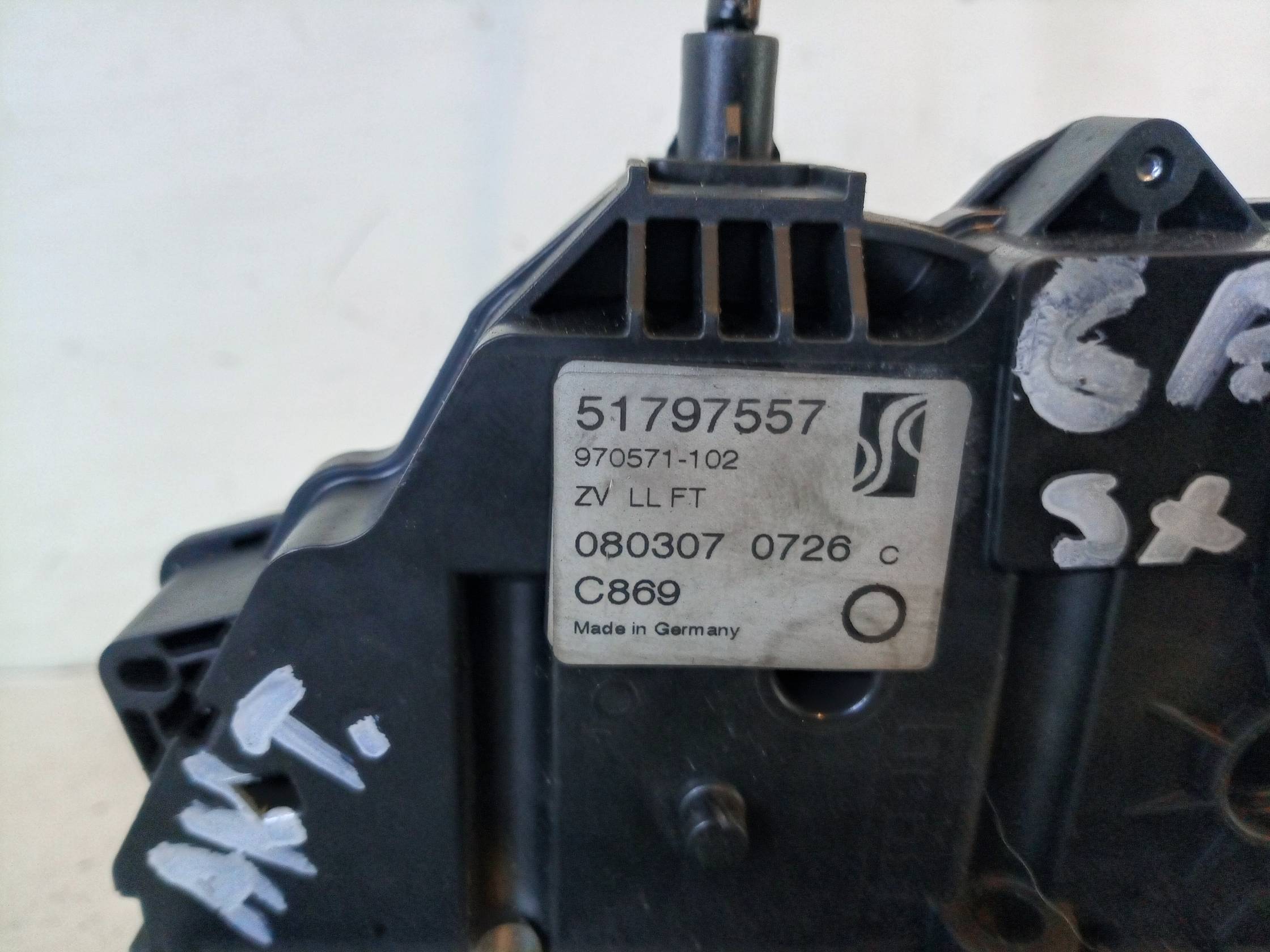 Serratura chiusura c.zta porta ant. sx.