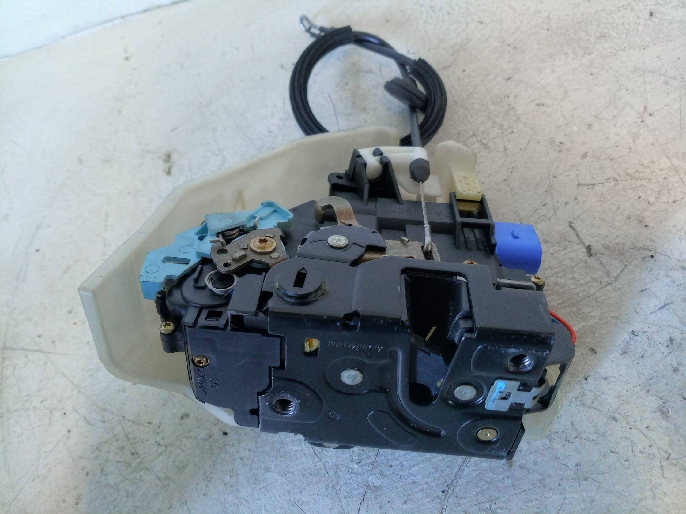 Serratura porta post. sx.