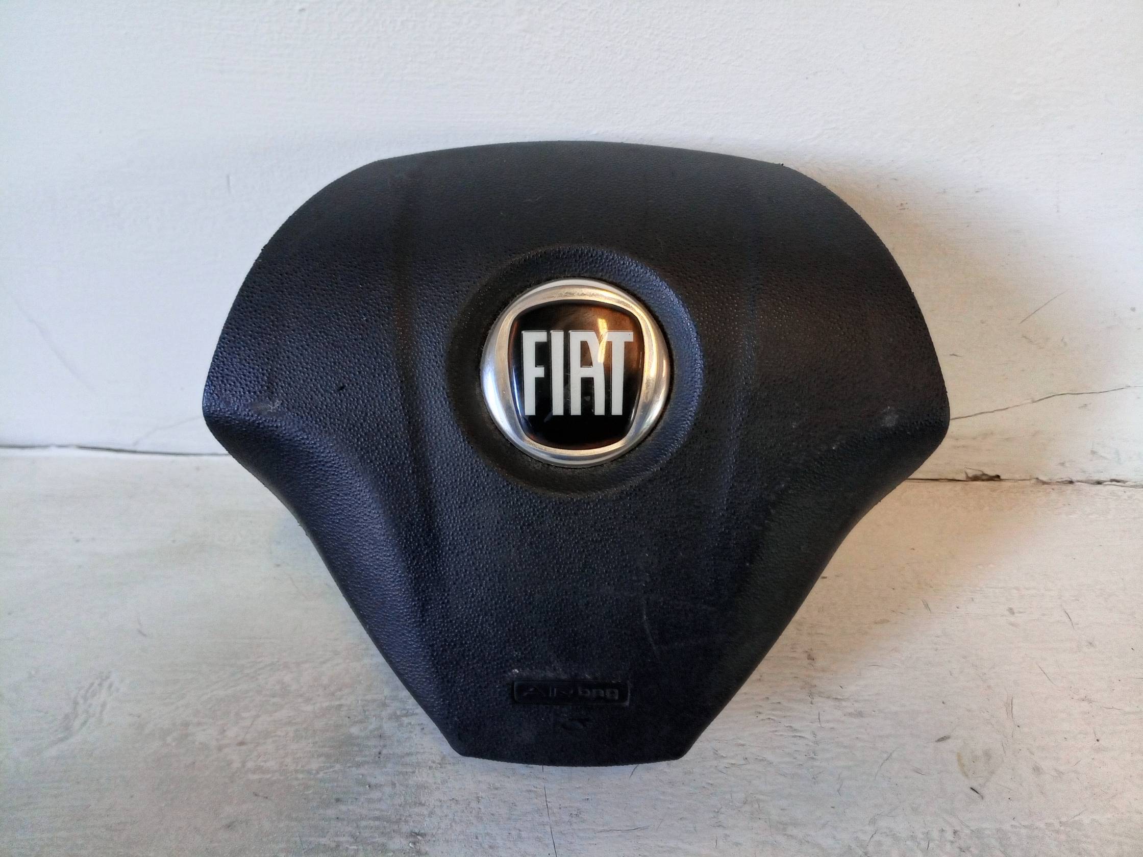 Dispositivo airbag lato guida
