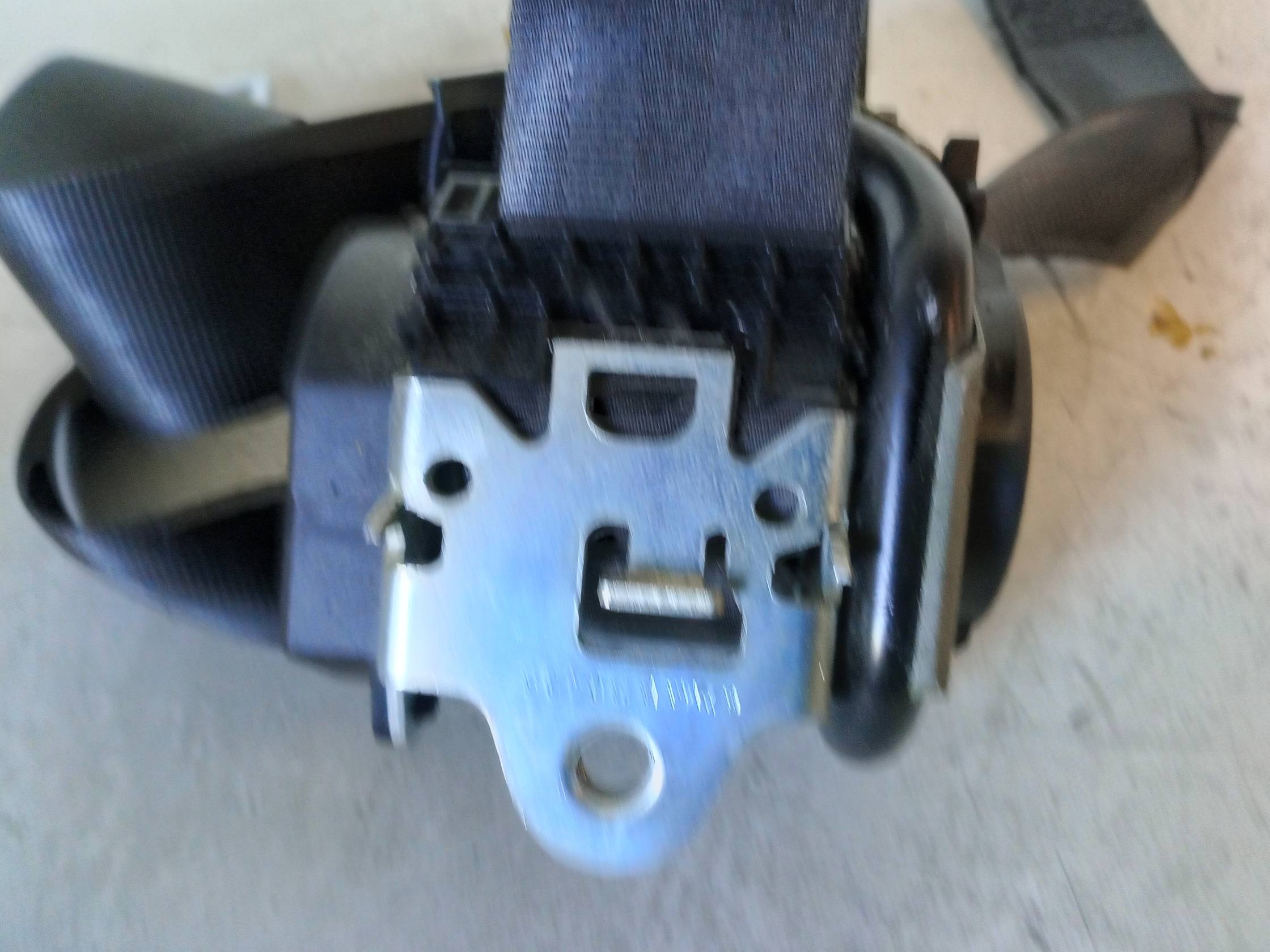 Cintura di sicurezza ant. sx.